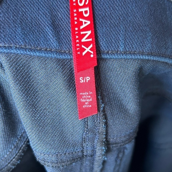 SPANX Jean-ish Ankle Leggings in Dark Navy Blue Sz S - Picture 13 of 16